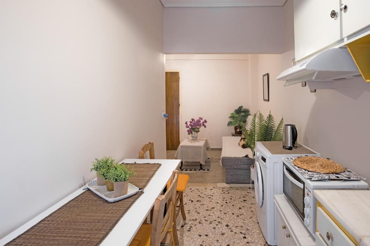 Serenity & Cozy Apartment กาลามาตา ภายนอก รูปภาพ